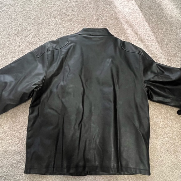 Vintage brown “pleather” jacket Lg - Picture 2 of 14